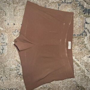 Babaton pleated shorts